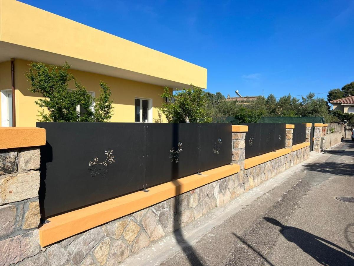 Casa Vacanze Mare Fuori Capoterra Buitenkant foto