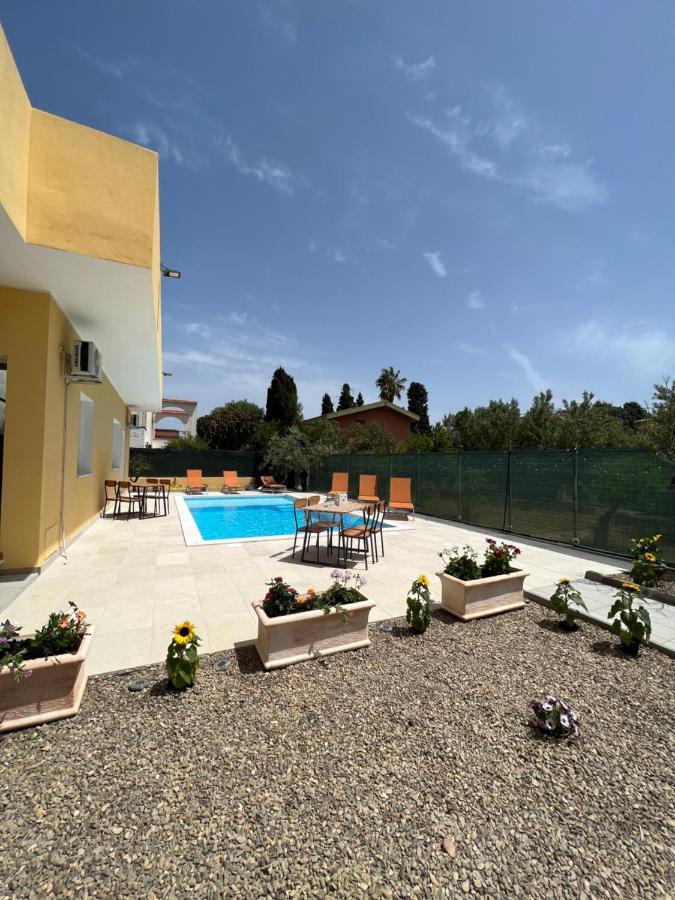 Casa Vacanze Mare Fuori Capoterra Buitenkant foto