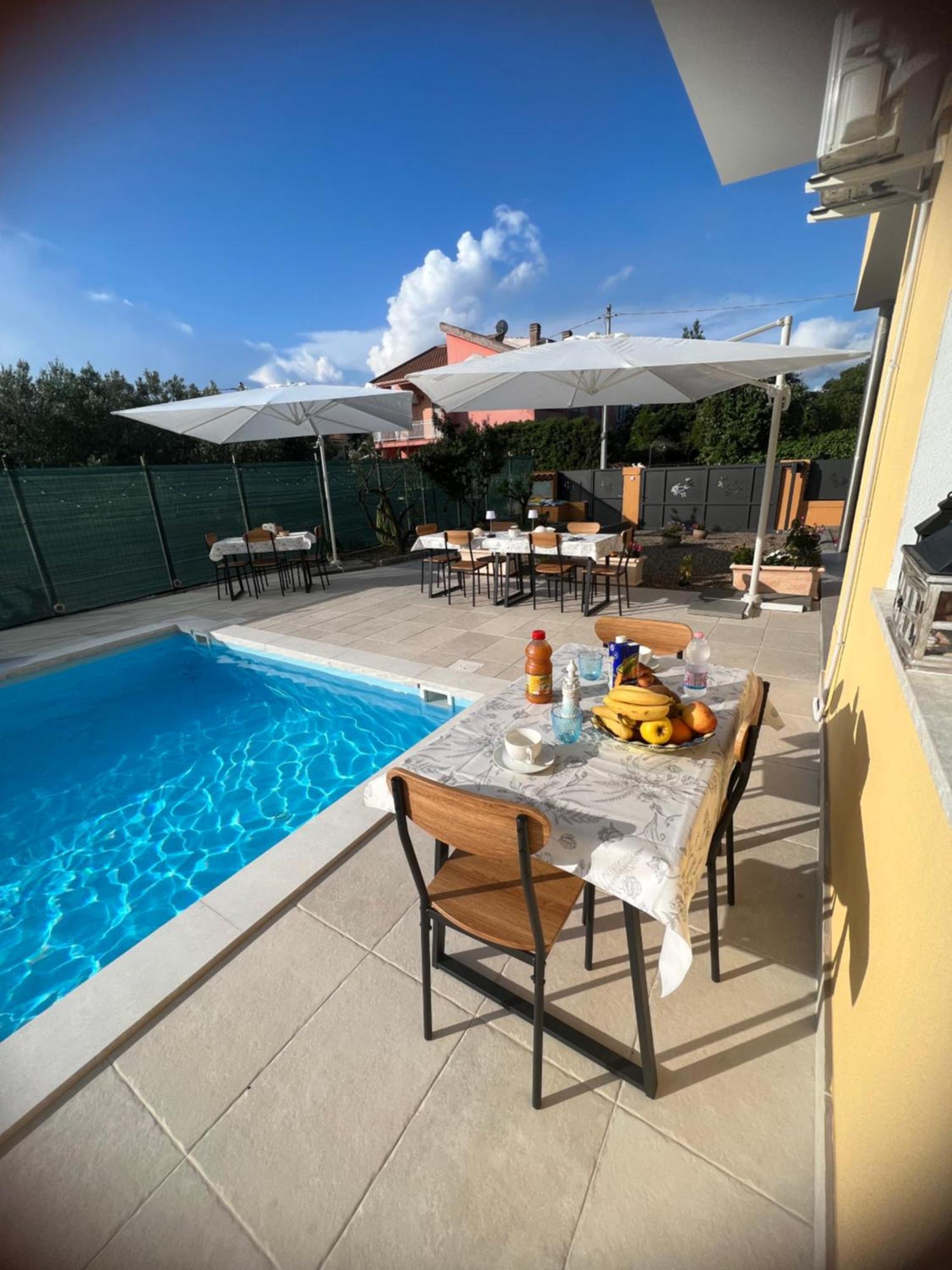Casa Vacanze Mare Fuori Capoterra Buitenkant foto